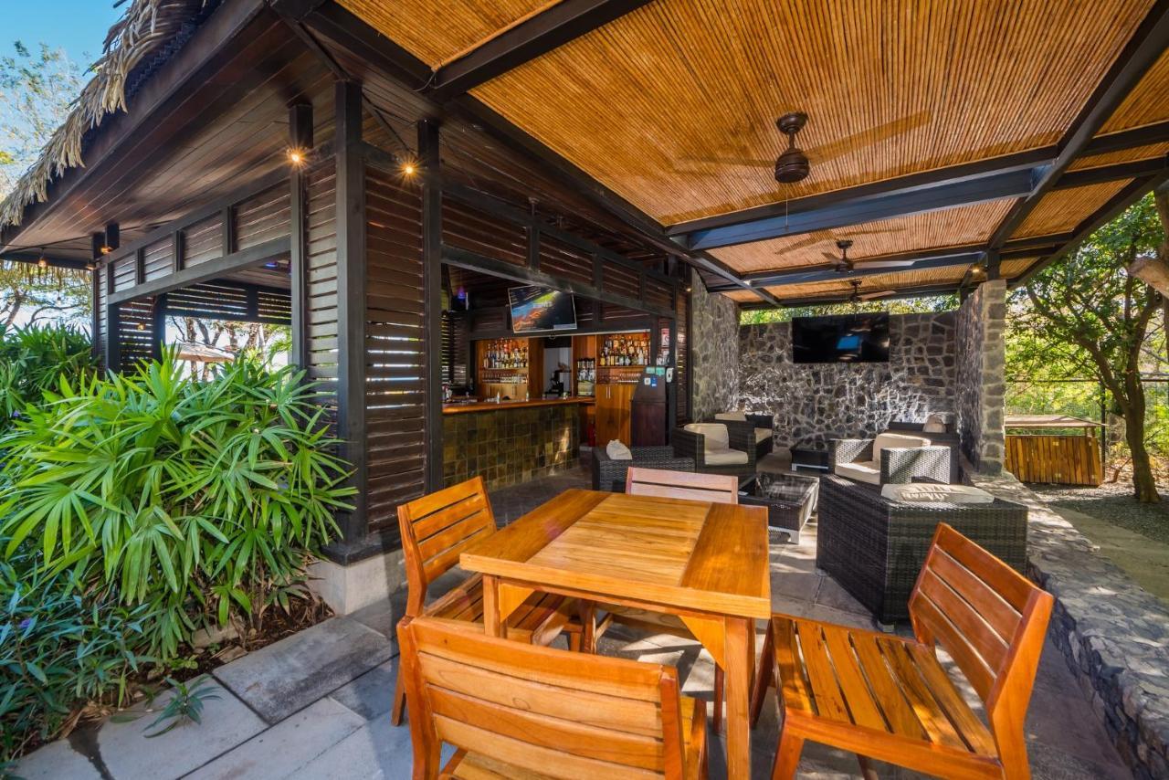 Jet Luxury At Langosta Beach Resort & Villas 타마린도 외부 사진